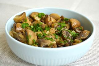 Champiñones salteadas