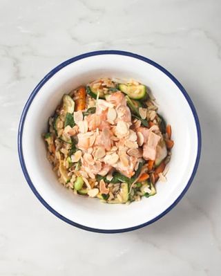 Domburi con gamberi al vapore