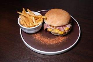 Bacon moff. burger + Bevanda a scelta