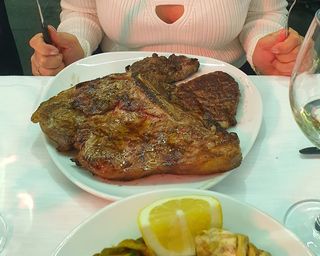 Costata di scottona con osso 800 g