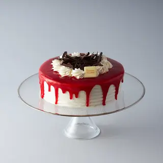 Tort turecki truskawkowy