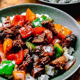 Lamb with green pepper