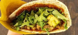 Piadina- Patè di pomodori secchi, zucchine, melanzane, rucola