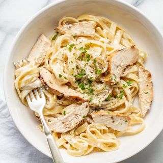 Фетучини альфредо