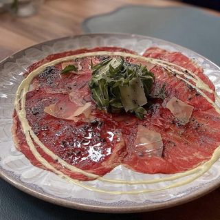 Carpaccio De Chuletón De Vaca Y Trufa
