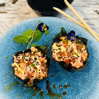 53. ESPECIAL SUSHI CUP 6 peças