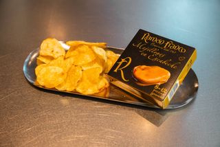 Mejillones franco con papas fritas