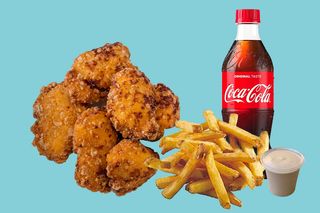 Chicken Nuggets 6 Pz + Small American Style Fries, Salsa California e BBQ