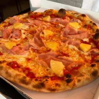 Pizza Hawaiana (30 cm. a 33 cm. aprox.)