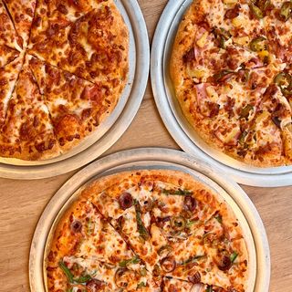 2 PIZZAS MEDIUM 29 cm  au choix 