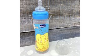 Бутылочка для кормления голубая Cihoco 330 мл