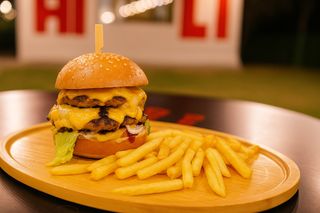 ორმაგი FireHill ბურგერი