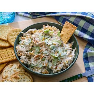 Shredded chicken with celery and red