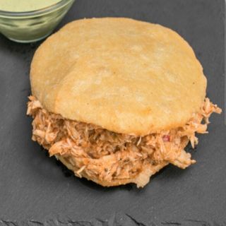 Arepa de pollo