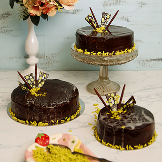 Tort Ganaj cu visine  800 g