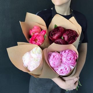 Букет 3 півонії