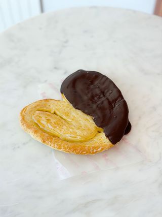 Palmera de Mantequilla y Chocolate Belga