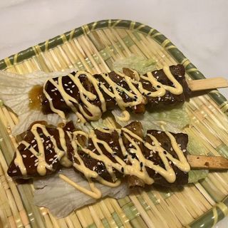 141.Pincho De Ternera Con Mayonesa Picante (2 Uds.)
