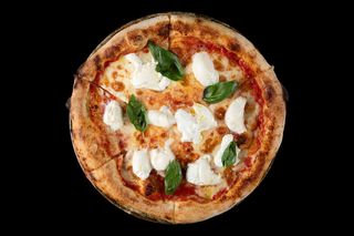 Pizza Margherita ala Bufalla di Campana