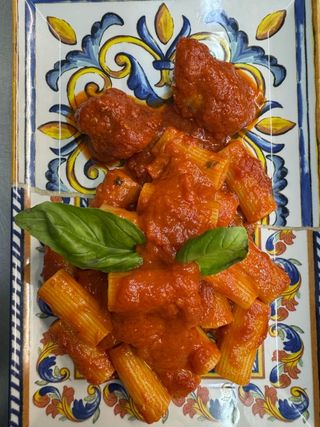 Pasta al ragù napoletano