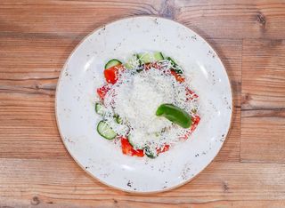 Шопска салата (320г)