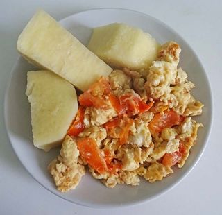 Boiled Yam With Egg Sauce