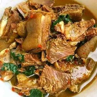 Goat meat pepper soup 