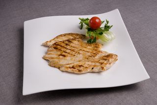 Piept de pui la gratar