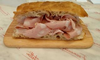 Schiacciata Mortadella