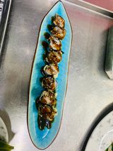 Maki crispy de atún (8 pzs.)