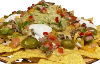 Nachos con guacamole