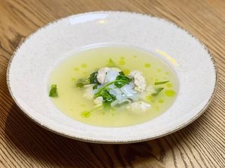 Бульйон з фрикадельками та шпинатом (350г)