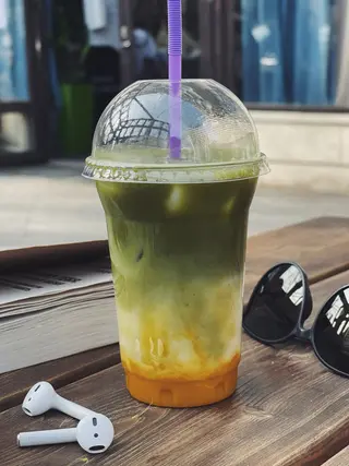 Матча манго на кокосовом молоке (450мл)