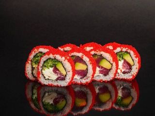 California cu Ton 8 buc.