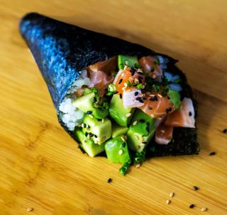 TEMAKI DE SALMÓN /1 UD