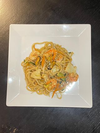 Noodles al profumo di mare in salsa thai