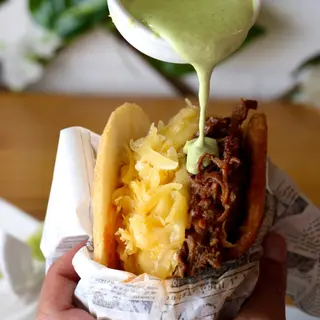 Arepa Catira