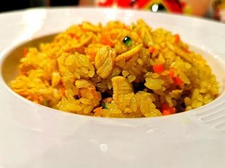 Riso saltato pollo al curry