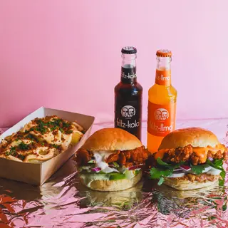 Zestaw 2x burger + duże frytki + 2x Fritz