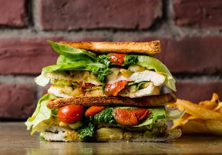 Vegan sandwich con fries