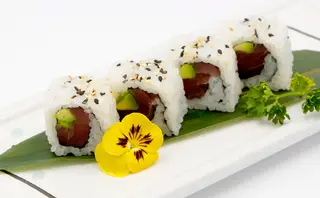 U6.Uramaki maguro classico