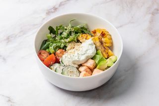 Боул с обжаренной семгой