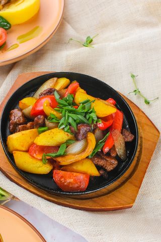 Говядина на жаровне