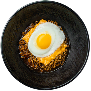 Цаджанг рамьон с Яйце  (360г - 400г)