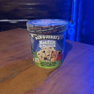 BEN&JERRY NETFLIX & CHILL'D
