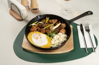 Tochitura moldoveneasca