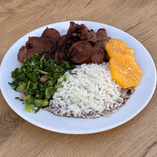 Feijoada à brasileira