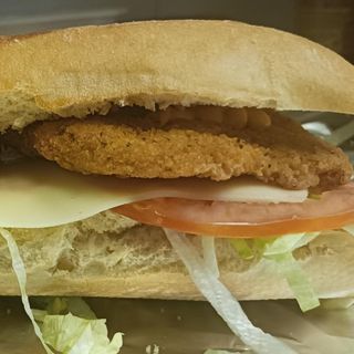 Bocadillo De Pechuga Rebozada