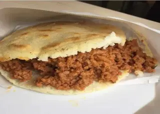 Arepa De Carne Molida