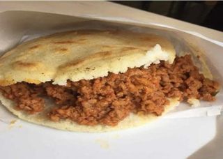 Arepa De Carne Molida